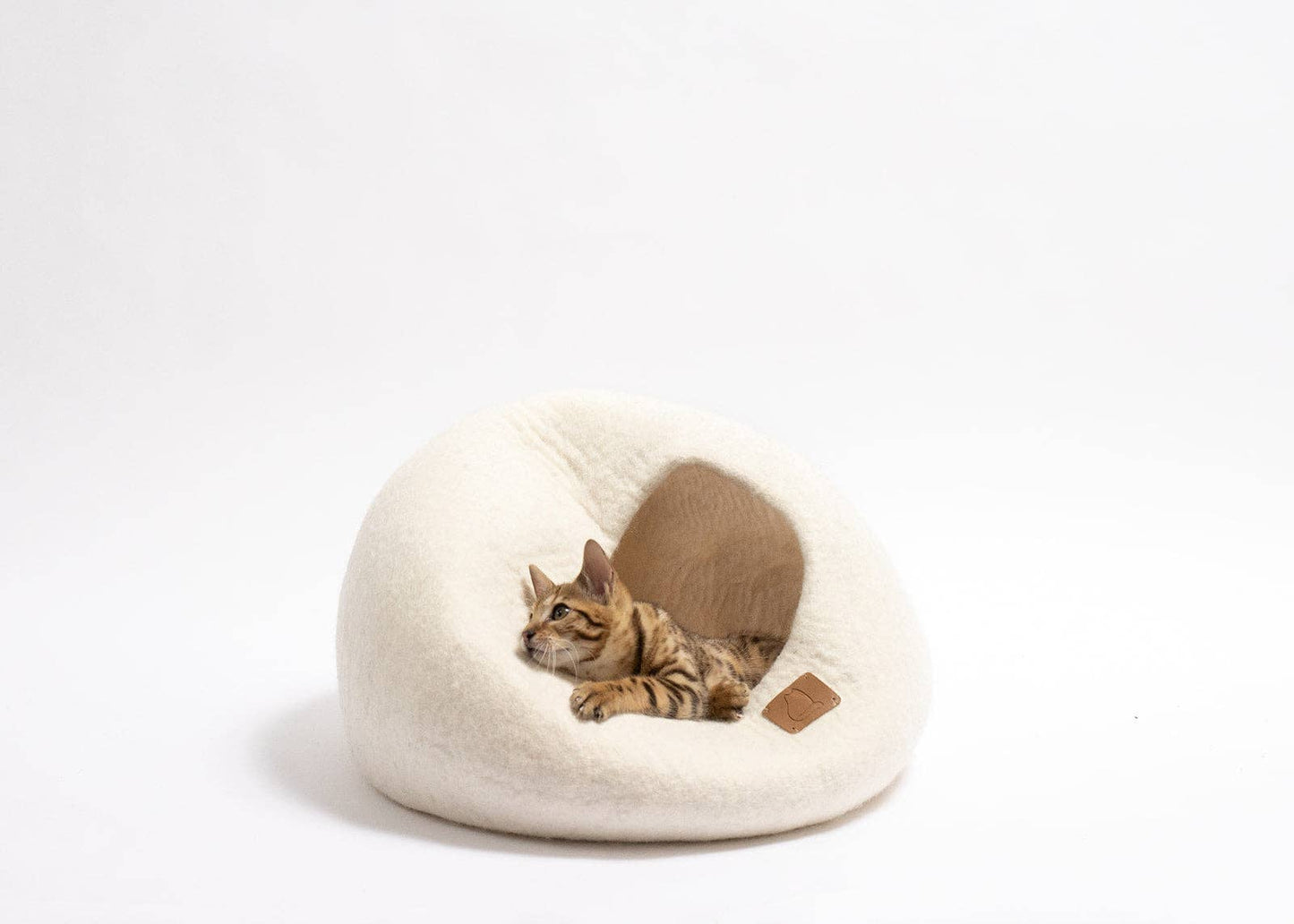 Wool Cat Cave Bed - Snow White