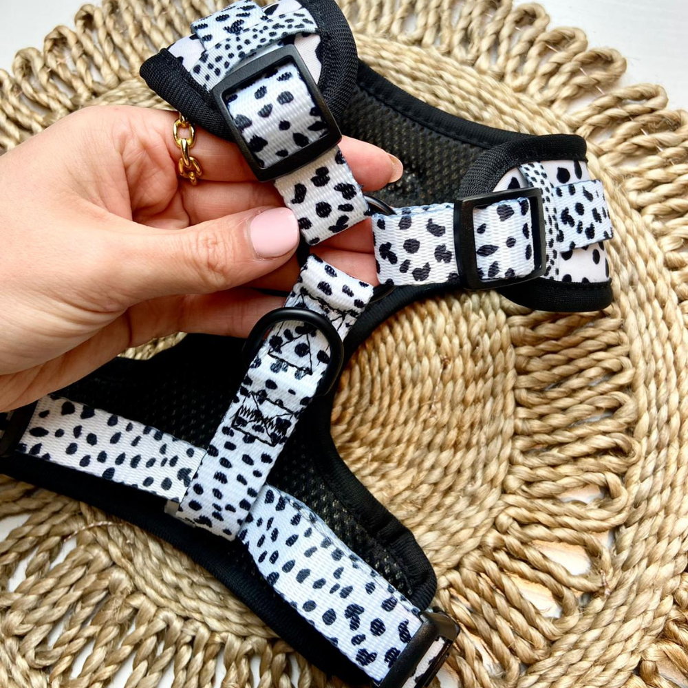 Monochrome Spots Adjustable Neck Harness