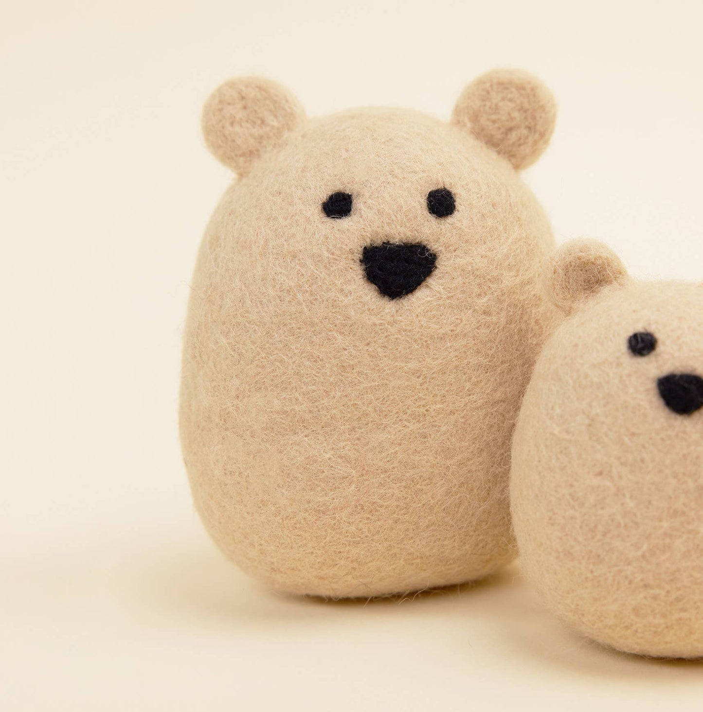 WOOL POLAR BEAR